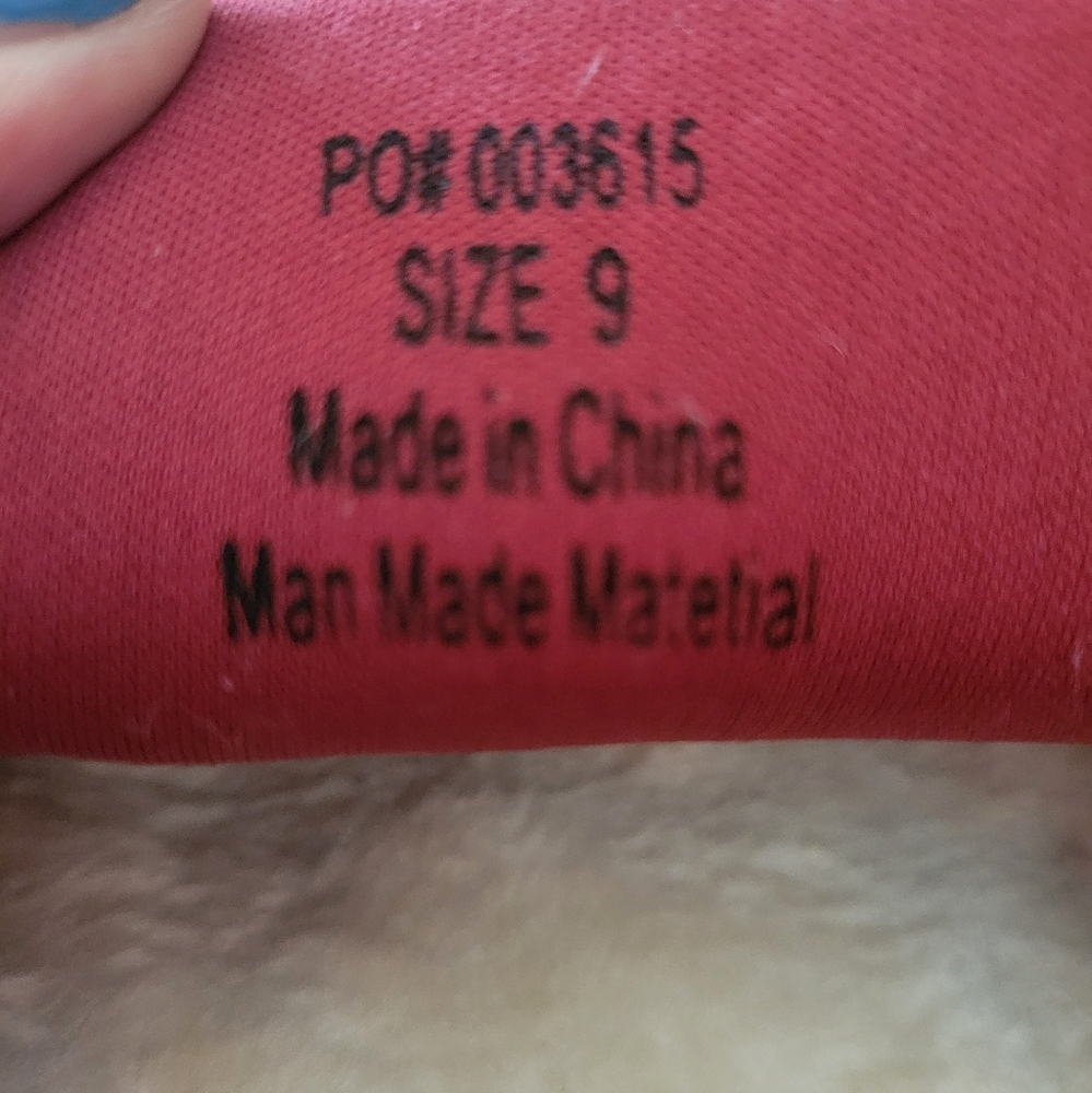 Adorable Fur Lined Red Clogs - image 5